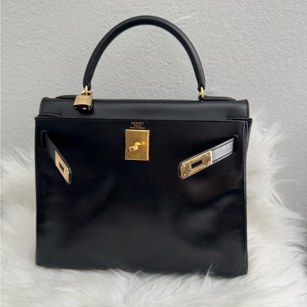 ❌SOLD❌ Hermes Kelly 28 Noir Box Calf GHW